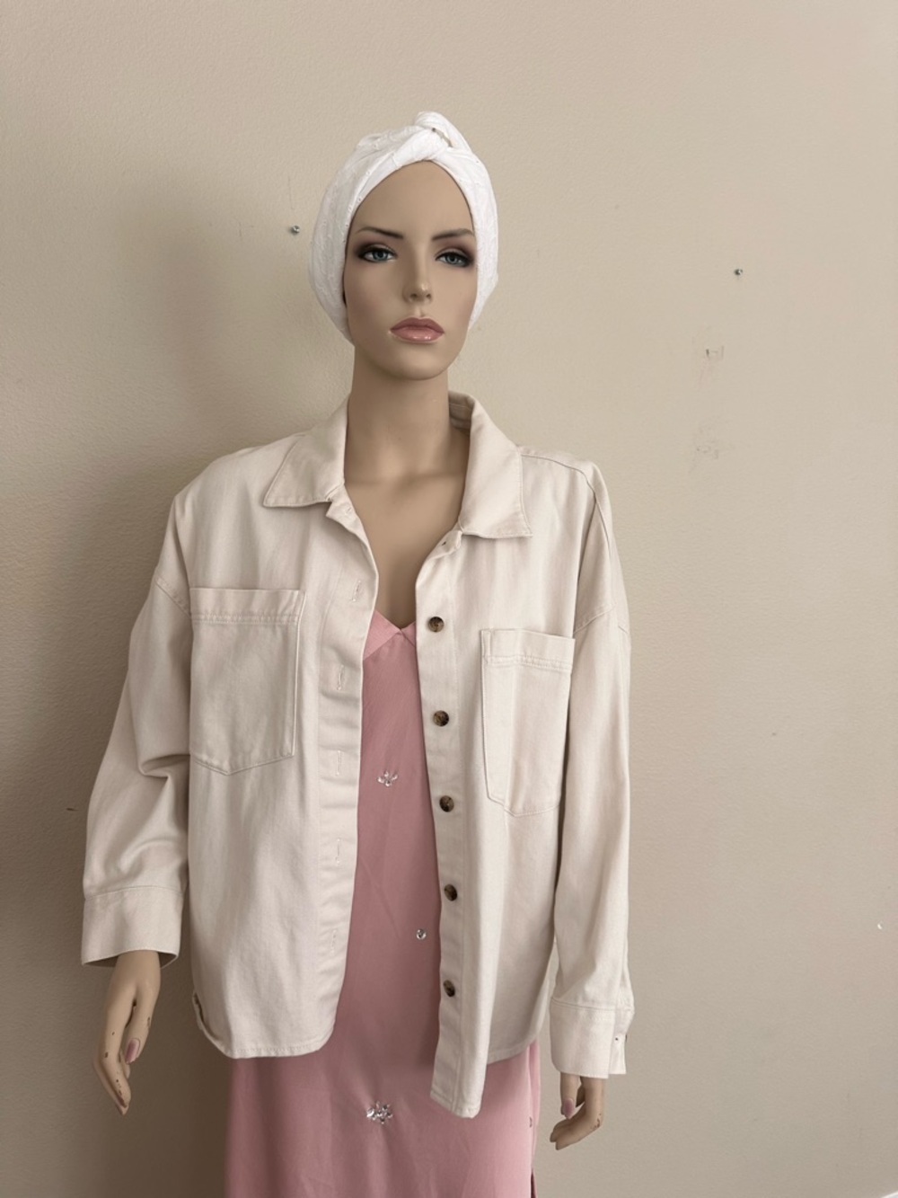 Banana Republic 100% Cotton Canvas Shacket / Utility Shirt Jacket in Ecru